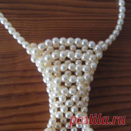 Галстук (австрийский) из искусственного жемчуга | biser.info - всё о бисере и бисерном творчестве