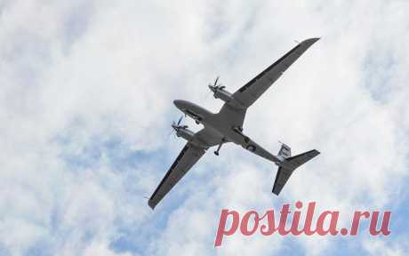 На Украине начали строить завод по производству дронов Bayraktar. Министр по стратегическим отраслям Александр Камышин отметил, что строительство началось «на деле, а не только в меморандуме». Завод планируется построить в 2025 году, на нем будут выпускаться Bayraktar TB2 и Bayraktar Akinci