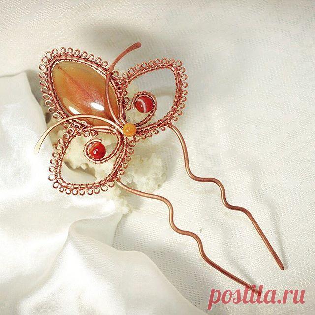 #украшение #авторскиеукрашения #шпилька #заколка на #волосы #медь #сердолик #рыжий Эту и другие работы можно заказать vk.com/kaffclub @_flamens_ #_flamens_ #jewelry #cornelian #hairpin #yellow #orange #red #handmade #etsy #etsyflamens #vk #boho