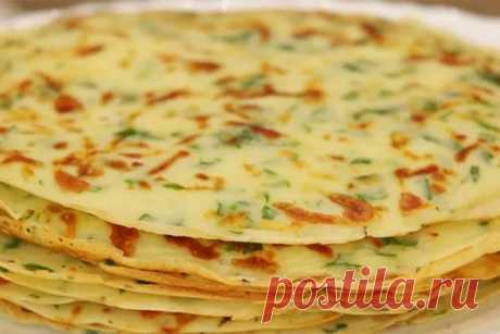 Три простых, но очень вкусных рецепта из творога Шарлотка, запеканка, блинчики — такие привычные блюда. Но стоит добавить один новый ингредиент — и они заиграют совершенно по-новому. Рискнете попробовать? Творожные блины Ингредиенты: Творог — 200 г; Молоко — 150 мл; Мука — 6 ст...