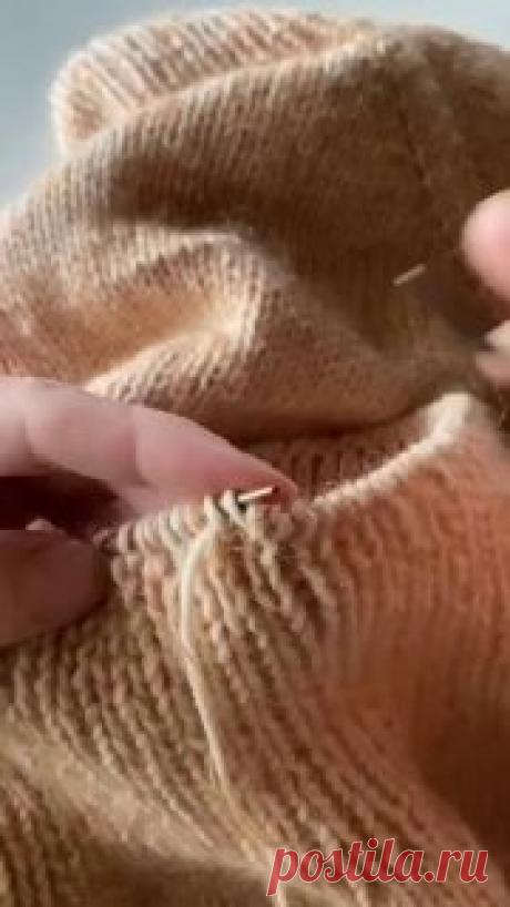 Ручки вяжут | Вязание и рукоделие Один из лучших вариантов закрытия петель! Очень эластичный и прочный
Пригодится тем, кто любит взять 👌