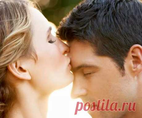 Признаки приворота у мужчин и женщин: симптомы и характерные последствия ворожбы Как распознать признаки приворота на любовь? Если наложили белый или черный приворот, признаки чар нужно распознать как можно быстрее! Эксперты любовной магии расскажут, по каким признакам определить приворот.