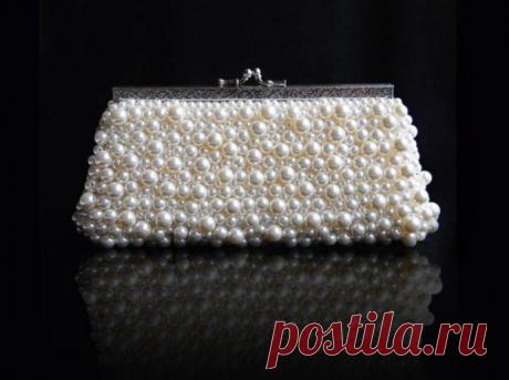 Жемчужный клатч