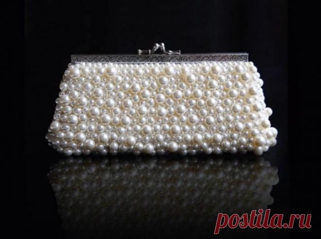 Жемчужный клатч