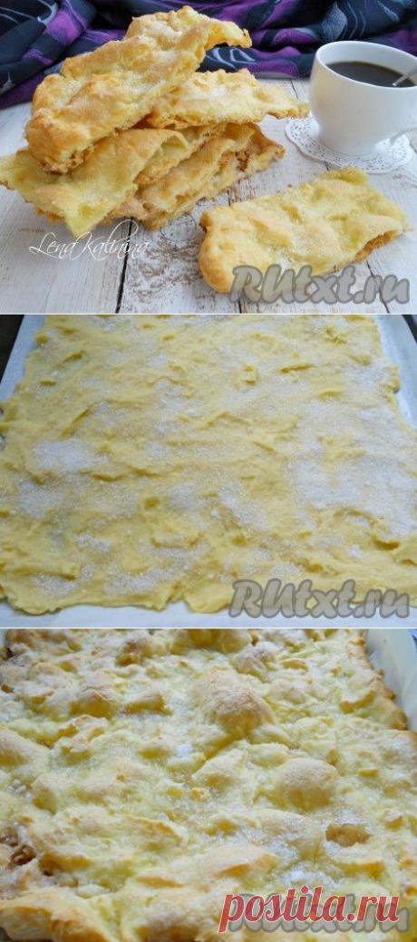 Альмойшавена – испанская сладкая лепешка из заварного теста с корицей и сахаром.