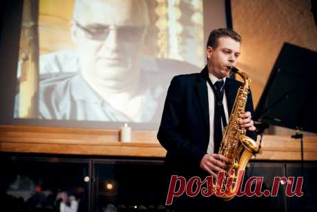 Саксофонист RomanticSax - Vladimir Loskutov