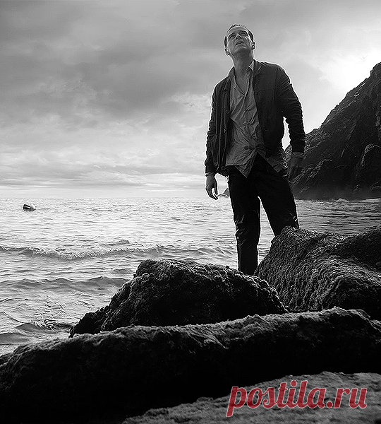 Эндрю Скотт