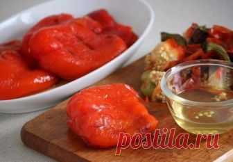 Маринованные печенные перцы с чесноком - лучшая закуска осени!