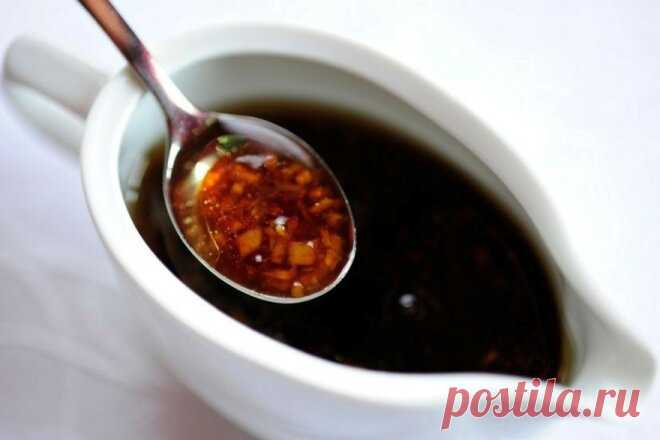 Острый медовый соус.