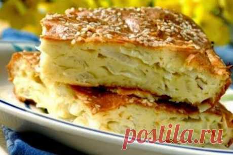 ИТАЛЬЯНСКАЯ КАПУСТНАЯ ШАРЛОТКА - Вкусно с Любовью - медиаплатформа МирТесен Быстро, не хлопотно, и очень вкусно. Для любителей капустных пирогов – просто находка. Причем всё, как любят дети и мужчины - теста мало, начинки много! А для женщин важно то, что в блюде мало калорий. Время приготовления 60-80 минут. Продукты: 500г капусты (белокочанной или китайской) 3 яйца, 1 ч