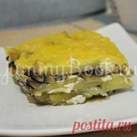 Картофель с грибами под сырной "шубкой"