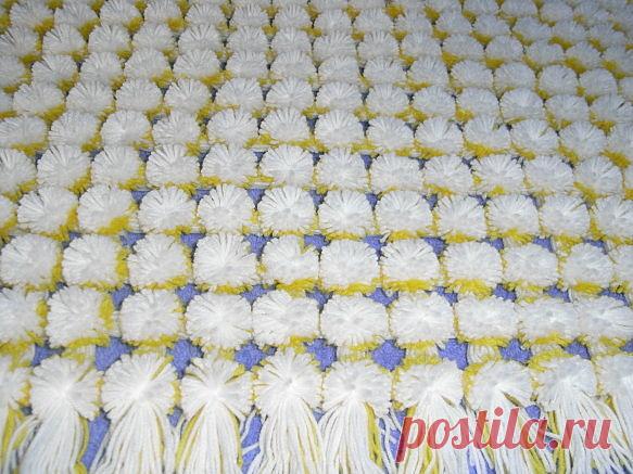Плед из помпонов: замечательный мастер-класс . Милая Я