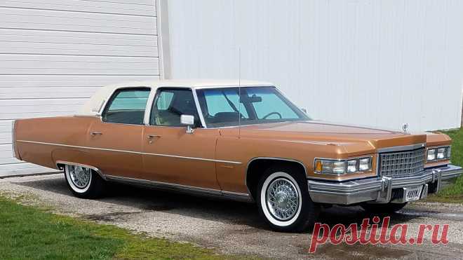 1976 Cadillac Fleetwood Brougham d'Elegance / G156 / Indy 2017 / аукционы Mecum 1976 Cadillac Fleetwood Brougham d'Elegance представлен как Лот G156 в Индианаполисе, в