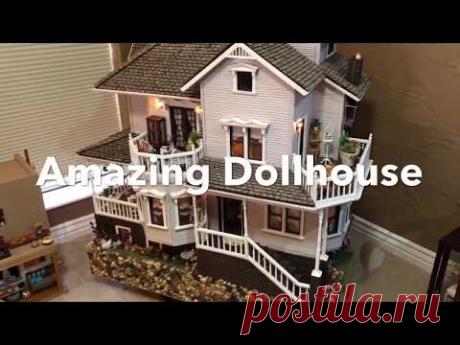 Amazing Huge 4 Story Dollhouse