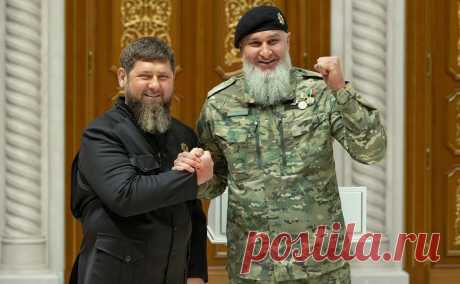 Фигурант дела об убийстве Немцова стал командиром батальона Шейха Мансура. Геремеев возглавил батальон им. первого имама Кавказа Шейха Мансура. Батальон будет базироваться в Гудермесе