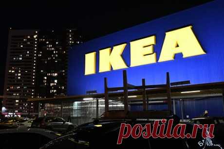 IKEA отказалась строить новую «Мегу» в Петербурге и попала под суд. C IKEA собрались взыскать более двух миллиардов рублей за отказ строить новый торговый центр «Мега» под Санкт-Петербургом. Иск к компании подал Северный научно-исследовательский институт гидротехники и мелиорации (СевНИИГиМ), у которого та выкупила семь лет назад 40 гектаров земли.