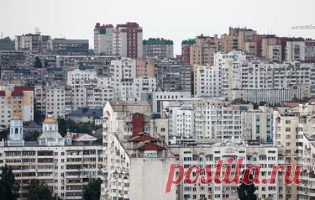 В Белгороде подтвердили попадание беспилотника в многоквартирный дом. Несущая конструкция здания не пострадала, заявил губернатор региона Вячеслав Гладков