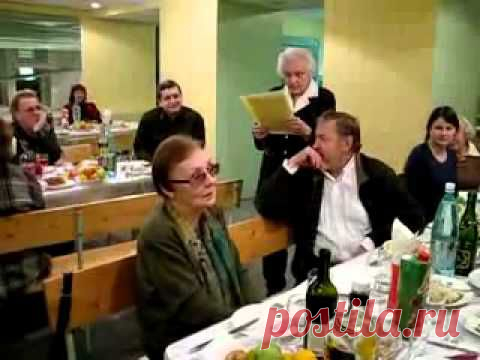 Профессор читает сочинение абитуриента про В.И.Ленина. Просто умора!!!