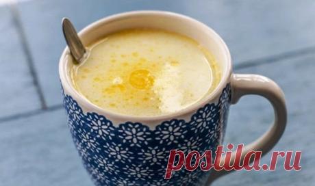 На утро всё как рукой сняло. 

КАШЕЛЬ И БРОНХИТ ПРОХОДЯТ В МИГ ! 

Достаточно выпить перед сном это натуральное средство! 

СРЕДСТВО ОТ БРОНХИТА. 

Ингредиенты: 

250 мл молока 

1 чай. лож. сливочного масла 

1 чай. лож. мёда 

0,25 чай. лож. пищевой соды 

1 желток 

Приготовление. 

Вскипятите молоко и остудите его. 

Добавьте сливочное масло (можно заменить на какао-масло) и мёд. 

Хорошо перемешайте. 

Затем добавьте соду, яичный желток и хорошо перемешайте еще раз. 
...
