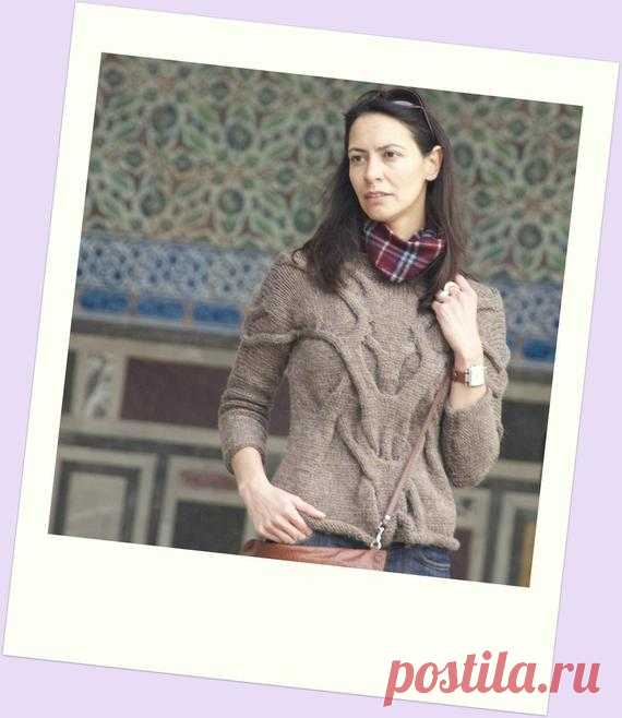 RACINE sweater 01 (one of a kind)  Handknit Unique Customizable Super authentic & original design  one of kind : the motifs are improvised for each piece unique piece of art    size: small-medium  color: brown    Please dont hesitate to convo me before I can knit similar one for you in any size-material & color