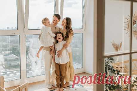 Почему свекровь не хотела, чтобы мы брали приёмного ребёнка
Продолжение рассказа нашей подписчицы Даши. Часть 3. Фотограф Влада Карпович Фотограф Влада Карпович 📝 К нам в этот день должен был подъехать курьер, так как я заказывала новое постельное бельё в детскую. Открываю дверь, а там свекровь со свёкром… Мы не разговаривали с ними с того ужина, как они сказали, что нельзя брать приёмных детей. […]
Читай пост далее на сайте. Жми ⏫ссылку выше