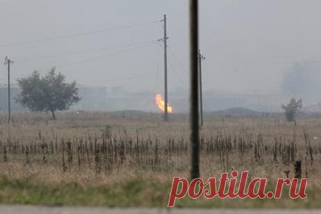 Власти Крыма объяснили падение дрона в Джанкое. Беспилотник, который упал в Джанкое, принадлежит российским военным. Об этом заявил советник главы Крыма Олег Крючков в Telegram-канале. «Коптер в Джанкое — наших военных», — объяснил он. О том, что в Крыму упал дрон-разведчик. Тогда сообщалось, что устройство упало в поле под Джанкоем близ села Рысаково.