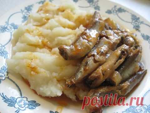 Килька в томате своими руками | Банк кулинарных рецептов
