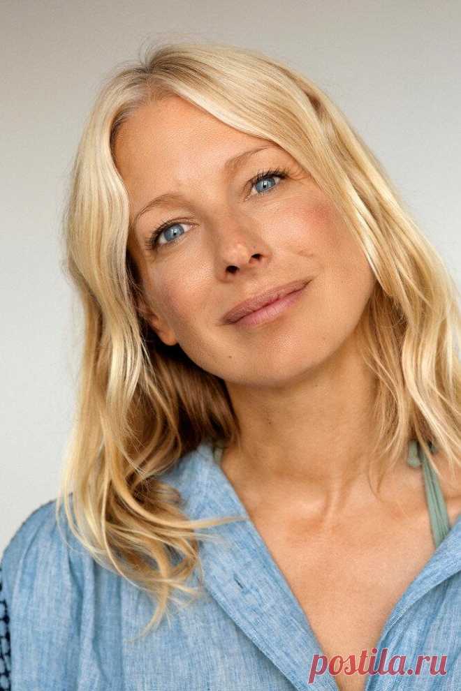 3 лучшие бюджетные краски для волос которые закрашивают седину на раз
Закрасить седину — с этой задачей справляется не каждая краска! А найти краску для волос, которая справится с этим и при этом будет стойкой, не будет сушить волосы, придавая им насыщенный цвет — задача не из простых! С этим обычно справляются профессиональные краски, а вот найти и бюджетную и качественную — миссия повышенной сложности ⭐️ […]
Читай дальше на сайте. Жми подробнее ➡