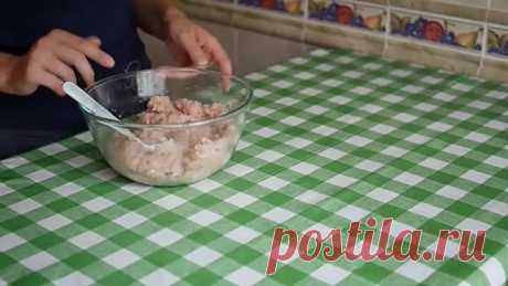 Шикарный МЯСНОЙ ПИРОГ БЕЗ ВОЗНИ С ТЕСТОМ. Очень сочно и быстро
