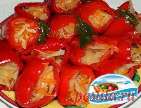 Перец, фаршированный капустой на зиму » Заготовки на зиму - это варенье, соленье, джемы, засолка, компоты, консервирование, маринование