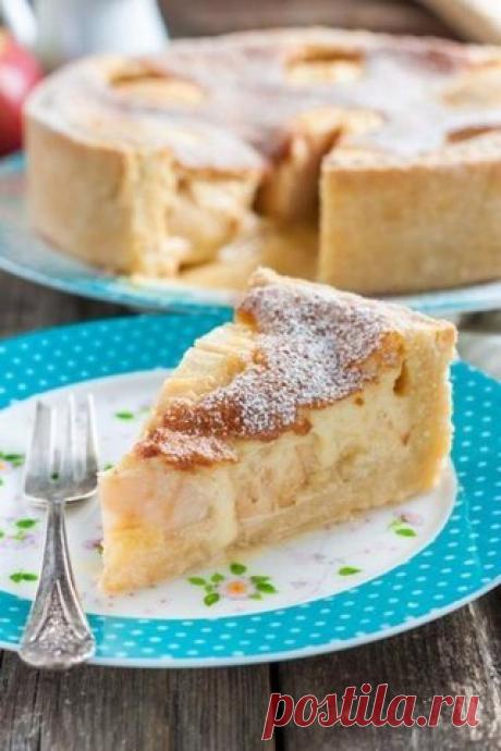 ЯБЛОЧНЫЙ ПИРОГ С ВКУСНЕЙШЕЙ ЗАЛИВКОЙ 

Вам потребуется:

Для теста:
- Мука — 2,5 стакана
- Сливочное масло — 300 г
- Сахар — 2 ст. л.
- Яйцо

Для начинки:
- Яблоки — 3-4
- Яйца — 2 шт
- Сметана — 1 стакан
- Сахар — 1 стакан

На форму - 22-25 см в диаметре

Как готовить:

1. Размягченное сливочное масло перетереть в крошку вместе с мукой, затем добавить сахар и яйцо.
2. Скатать тесто в шар, положить в пакет и убрать на полчаса в холод. Если тесто не собирается в комок, влит...