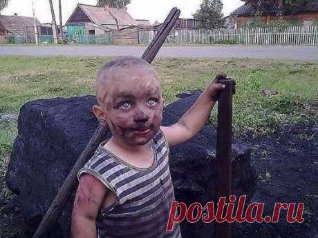 (1) Facebook