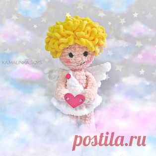 Плюшевый купидончик амигуруми. Схемы и описания для вязания игрушек крючком! Бесплатный мастер-класс от Елизаветы Камалиной по вязанию купидона из плюшевой пряжи. Высота вязаной крючком куклы примерно 19 см. Для изготовления пл…