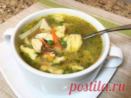 ​Куриный суп с сырными клёцками