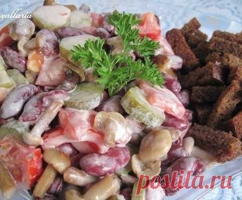 Салат с фасолью "ХРУСТЯЩИЙ"