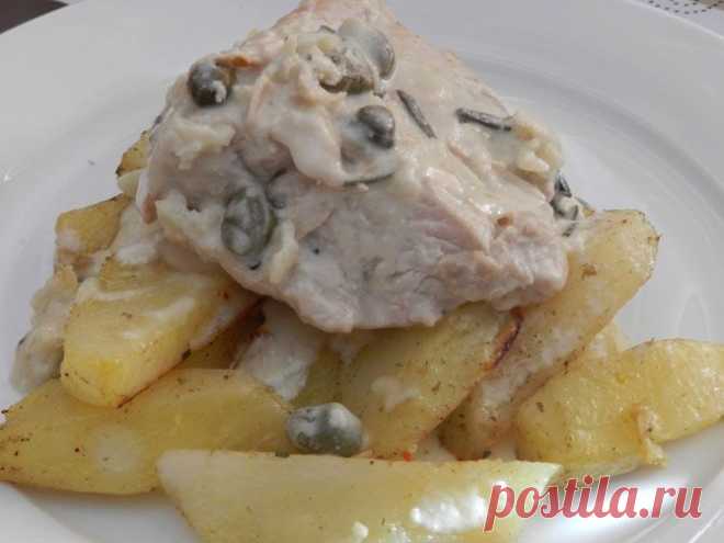 Грудка индейки с фреш-кремом, розмарином и каперсами - Вкусные рецепты