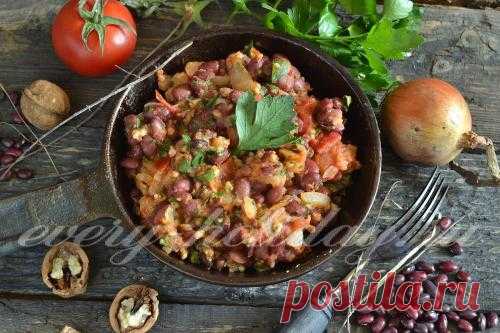 Лобио с грецкими орехами по-грузински, рецепт