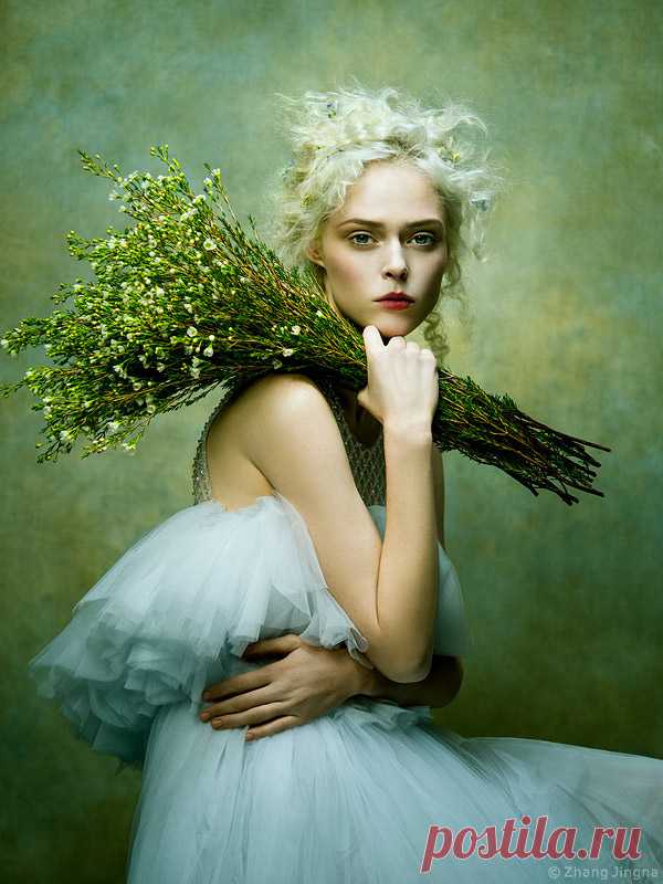 Harper's Bazaar Vietnam: Coco Rocha