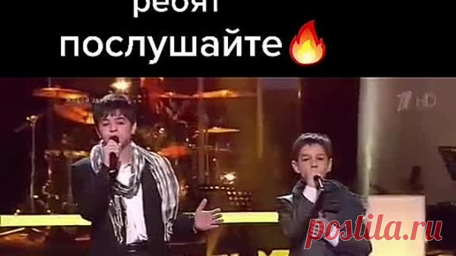 Старая добрая песня ,, Тополя ,, в исполнении трио.