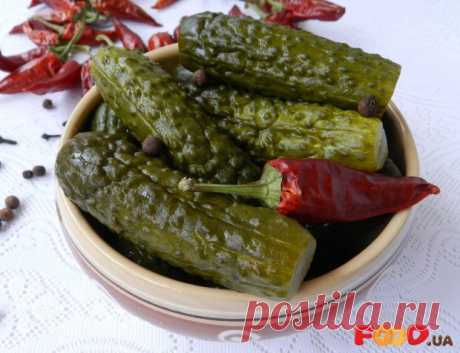 Консервовані огірки з кетчупом чилі - Кулинарные рецепты на Food.ua