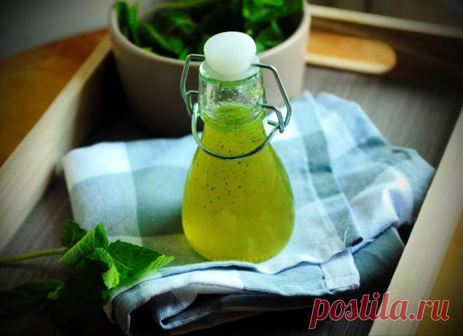 Лето в баночке: как сохранить в мятном сиропе не только вкус, но и цвет | Дауншифтеры Пульс Mail.ru Мятный сироп используется как основа для летних коктейлей, дополнение к морсам и кофе.