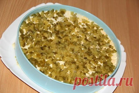Салат &quot;Фантазия&quot; с курицей.