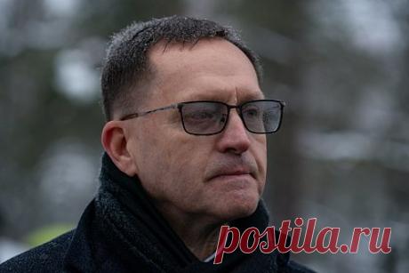 Латвия попросила посла России покинуть республику. Власти Латвии попросили посла России Михаила Ванина покинуть республику до 24 февраля, сообщили в МИД страны. В свою очередь, и латвийский посол покинет Россию до той же даты. Ранее на аналогичную меру пошли эстонские власти, предписав послу России Владимиру Липаеву покинуть территорию страны.