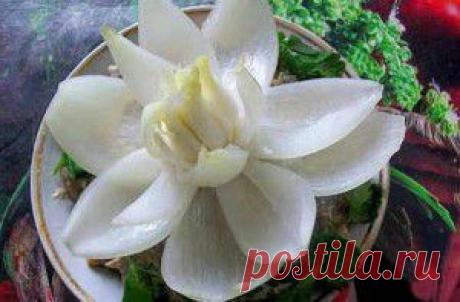 Карвинг: лилия из лука