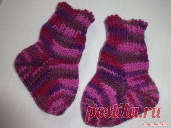 . Ремонт трикотажа. В частности носков. Видео мк Доброго времени суток, мастерицы!  Приходилось ли вам заниматься ремонтом трикотажных изделий?  Я однажды уже выкладывала МК по этой теме: https://www.stranamam.ru/