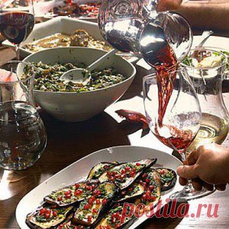 Баклажаны жареные с зеленью и гранатом рецепт – грузинская кухня: закуски