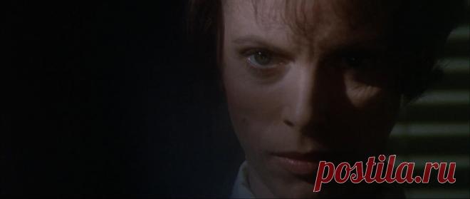 Билли Уайтлоу, 6 июня, 1932
 • 21 декабря 2014