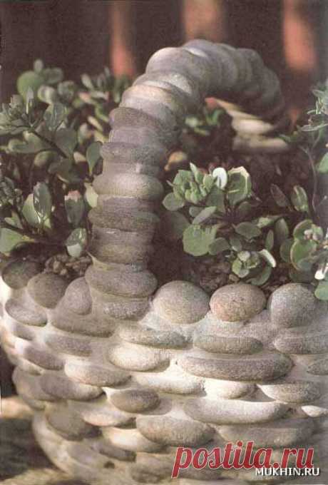 Корзинка из гальки
