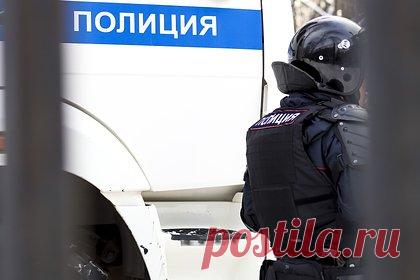 В Дагестане полиция ликвидировала финансируемую «Азовом» террористическую ячейку. В Дагестана полицейские ликвидировали в 2022 году четыре спящие террористические ячейки, одну из них финансировал украинский полк «Азов» (запрещенная в России террористическая организация). Ячейки были выявлены в Махачкале, Дагестанских огнях, в Дербенте и Дербентском районе. Задержаны десять человек.