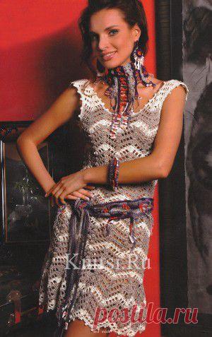 Платье с зигзагообразным узором. Вязание для женщин / Платья / Крючком